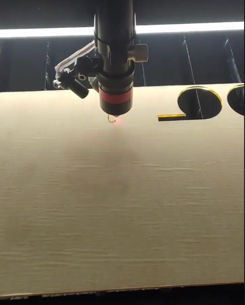 Corte a Laser e Usinagem CNC de Precisão